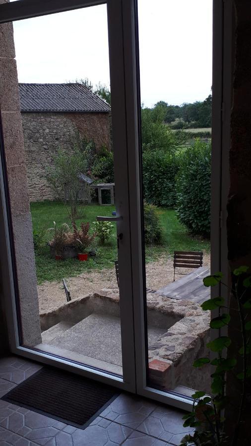 Demeure du Castel Bed and Breakfast Les Châtelliers-Châteaumur Buitenkant foto